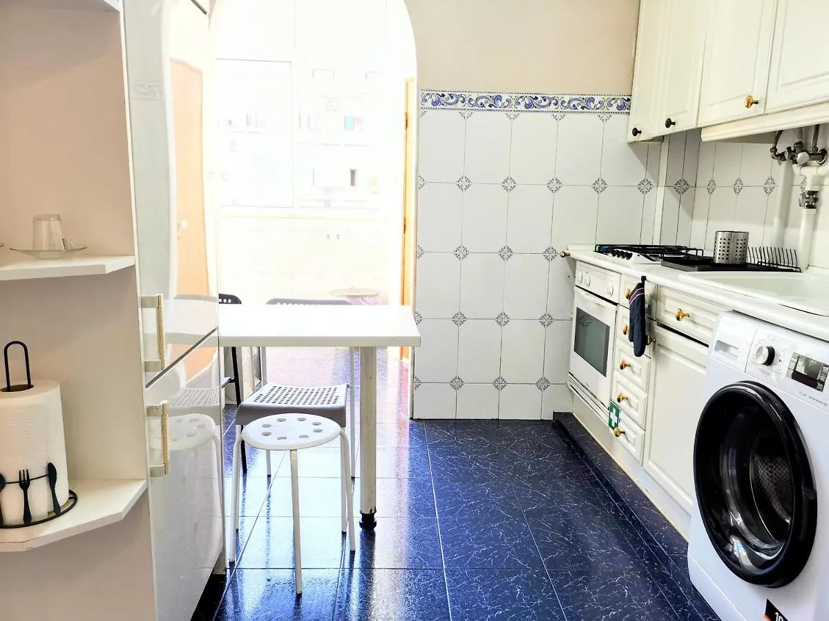 Tradicional Portuguese Apartment Lisboa