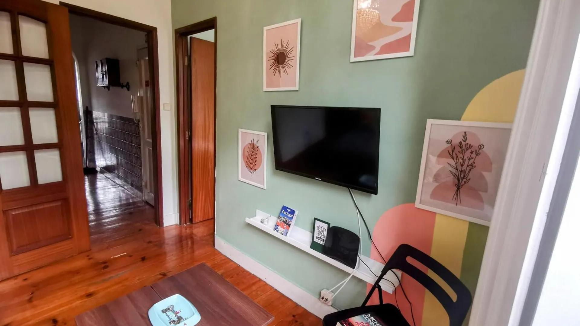Tradicional Portuguese Apartment Lisboa 0*,  Portugália